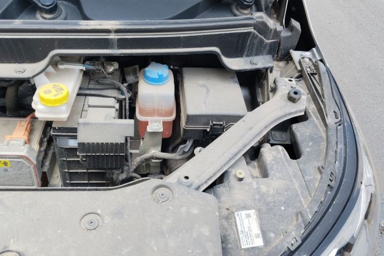 Used AION Y 2023 Plus 510 Enjoy Edition Engine Bay Left