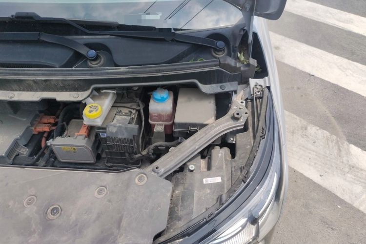 Used AION Y 2023 Plus 510 Enjoy Edition Engine Bay Left
