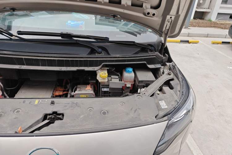 Used AION Y 2023 Plus 610 Enjoy Edition Engine Bay Left