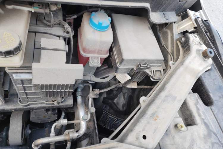 Used AION Y 2023 Plus 510 Enjoy Edition Engine Bay Left