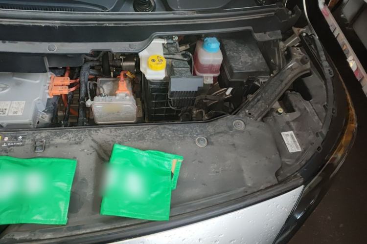Used AION Y 2023 Plus 510 Enjoy Edition Engine Bay Left