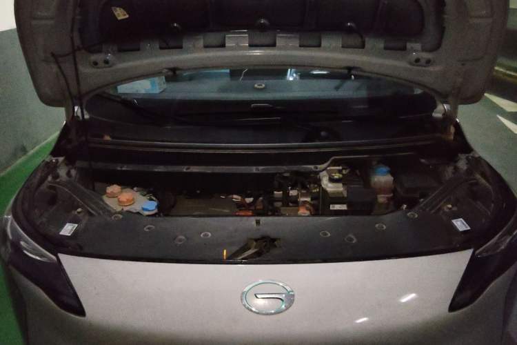 Used AION Y 2023 Plus 510 Executive Edition Engine Bay