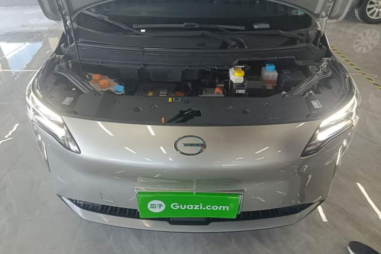 Used AION Y 2023 Younger Engine Bay