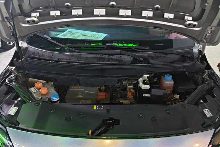 Used AION Y 2023 Plus 510 Smart Edition Engine Bay