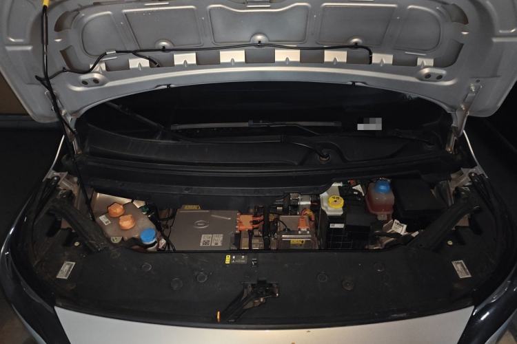 Used AION Y 2023 Younger Engine Bay