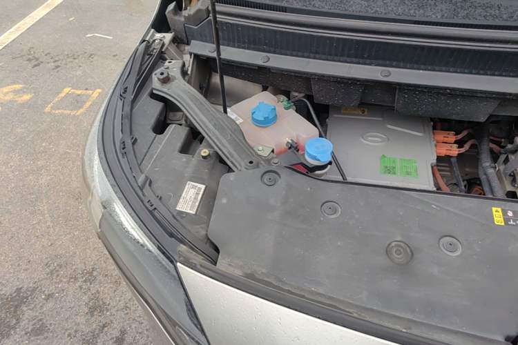 Used AION Y 2023 Plus 610 Enjoy Edition Engine Bay Right