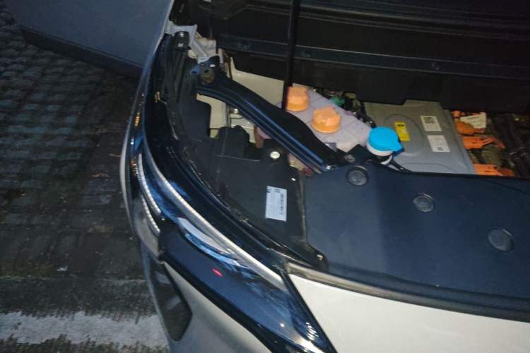 Used AION Y 2023 Plus 510 Enjoy Edition Engine Bay Right