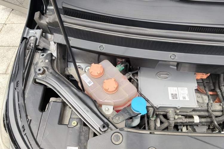 Used AION Y 2023 Plus 510 Smart Edition Engine Bay Right