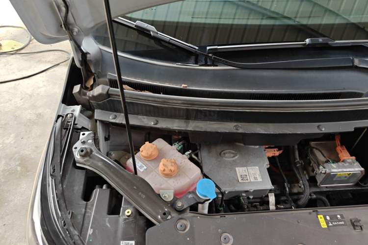 Used AION Y 2023 Plus 510 Enjoy Edition Engine Bay Right