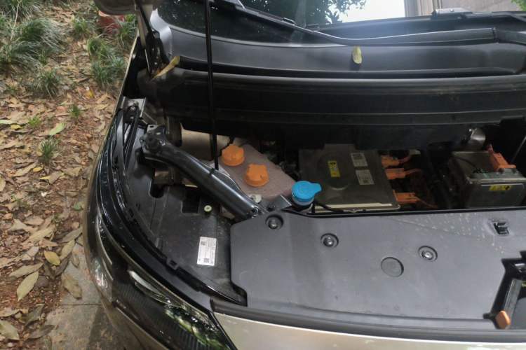 Used AION Y 2023 Younger Star Edition Engine Bay Right