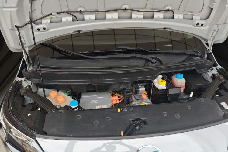 Used AION Y 2023 Plus 510 Enjoy Edition Engine Bay