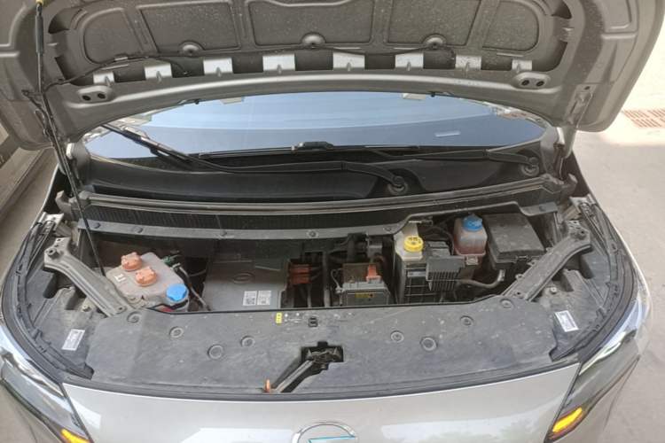 Used AION Y 2023 Plus 510 Smart Edition Engine Bay