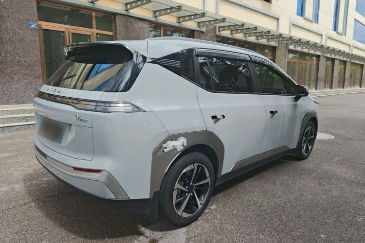 Used AION Y 2023 Younger Star Edition Exterior 3