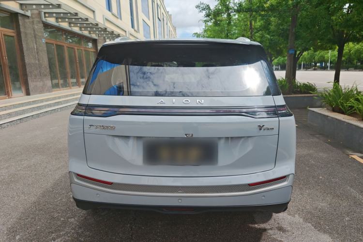 Used AION Y 2023 Younger Star Edition Exterior 4