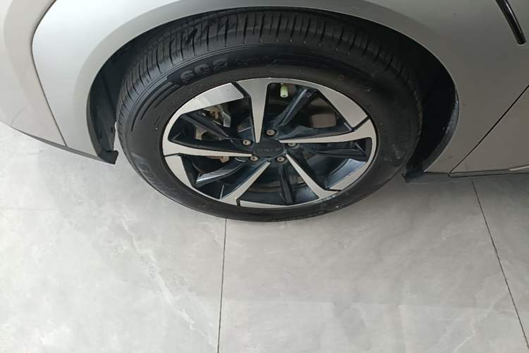 Used AION Y 2023 Plus 510 Smart Edition Exterior 4