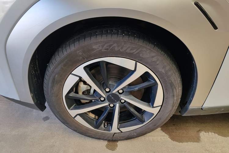 Used AION Y 2023 Younger Star Edition Exterior 4