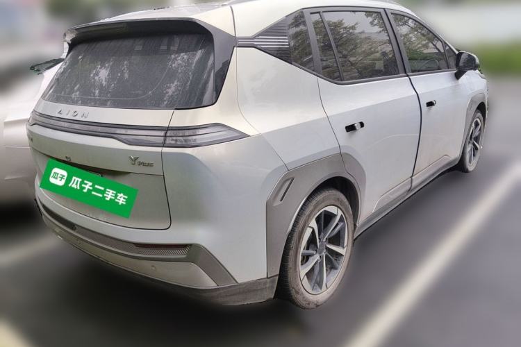 Used AION Y 2023 Younger Star Edition Exterior 5