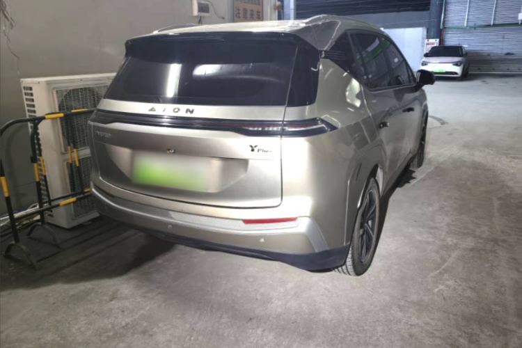 Used AION Y 2023 Plus 510 Smart Edition Exterior 5