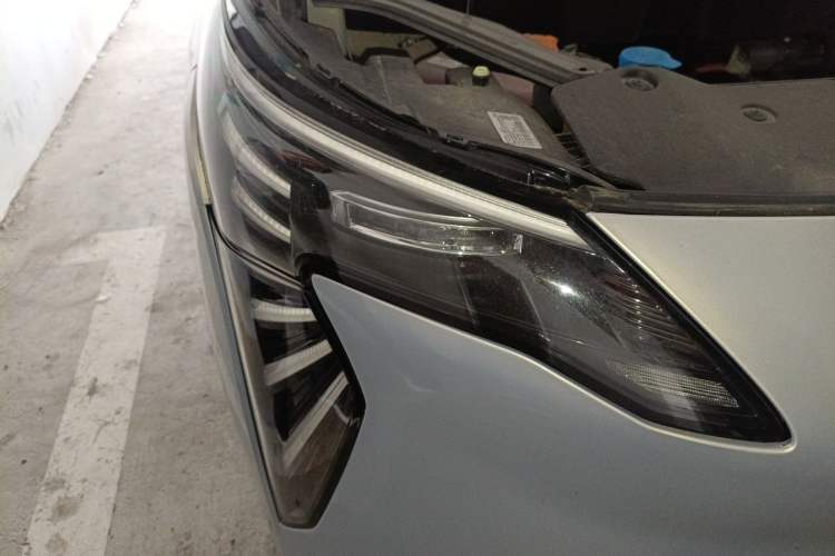 Used AION Y 2023 Younger Exterior 6