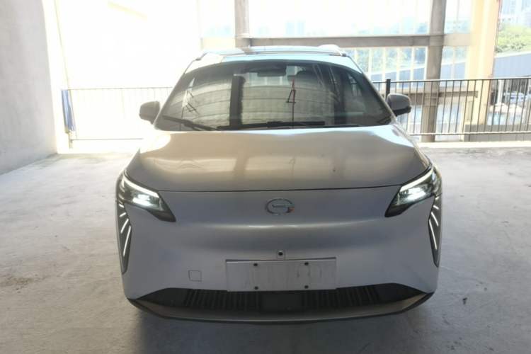 Used AION Y 2023 Younger Star Edition Front