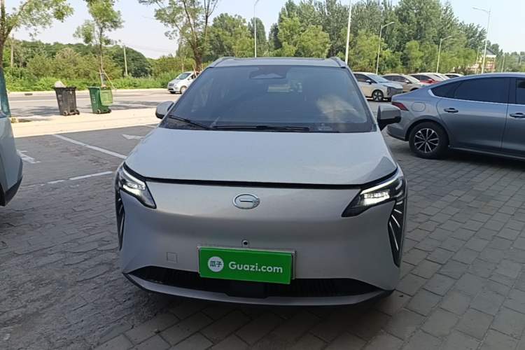Used AION Y 2023 Younger Star Edition Front