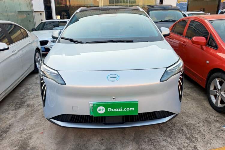 Used AION Y 2023 Younger Star Edition Front