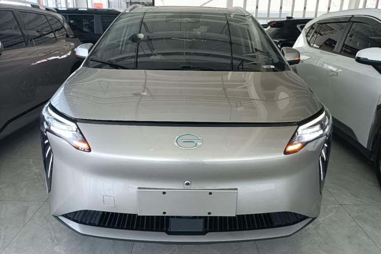Used AION Y 2023 Plus 510 Smart Edition Front