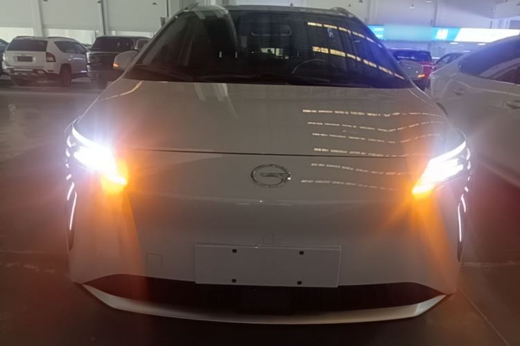 Used AION Y 2023 Plus 510 Enjoy Edition Front