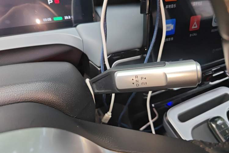 Used AION Y 2023 Plus 610 Smart Edition Ternary Lithium Gear Lever