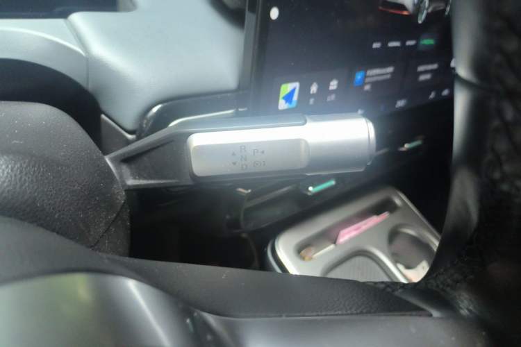 Used AION Y 2023 Younger Star Edition Gear Lever