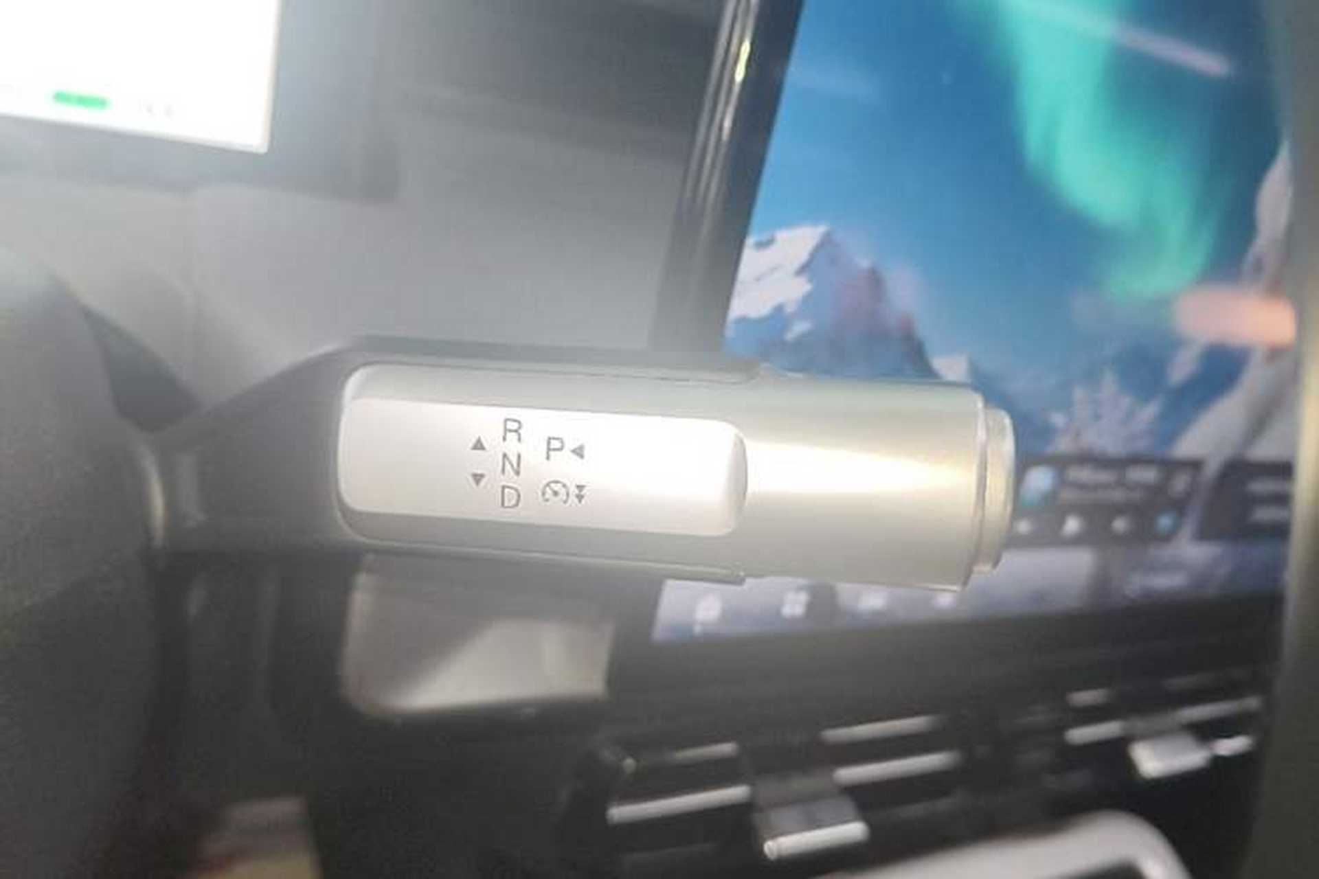 Used AION Y 2023 Younger Star Edition Gear Lever