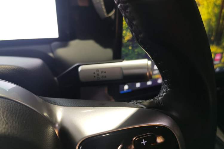 Used AION Y 2023 Plus 510 Smart Edition Gear Lever