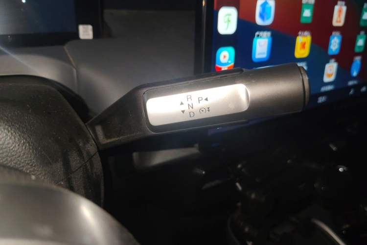 Used AION Y 2023 Younger Star Edition Gear Lever