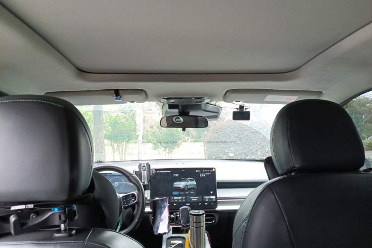 Used AION Y 2023 Plus 510 Smart Edition Headliner