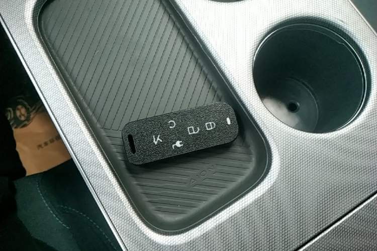 Used AION Y 2023 Younger Interior 1