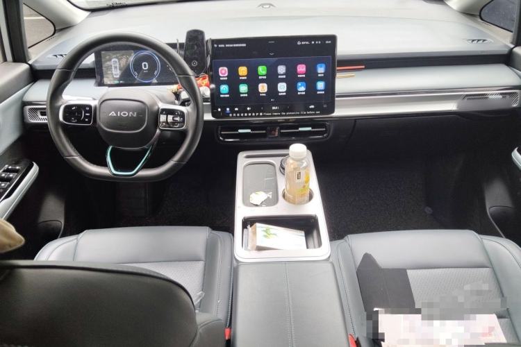 Used AION Y 2023 Younger Star Edition Interior 2