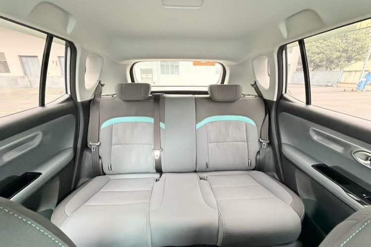 Used AION Y 2023 Plus 610 Enjoyment Edition Ternary Lithium Interior 4