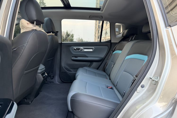 Used AION Y 2023 Plus 510 Smart Edition Interior 5