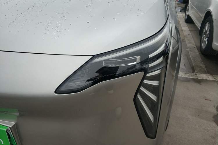 Used AION Y 2023 Plus 510 Smart Edition Left Front Headlight