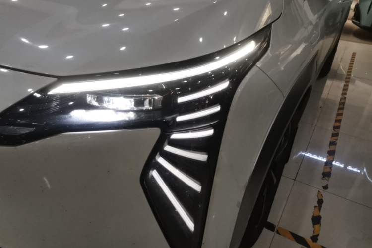 Used AION Y 2023 Plus 510 Smart Edition Left Front Headlight