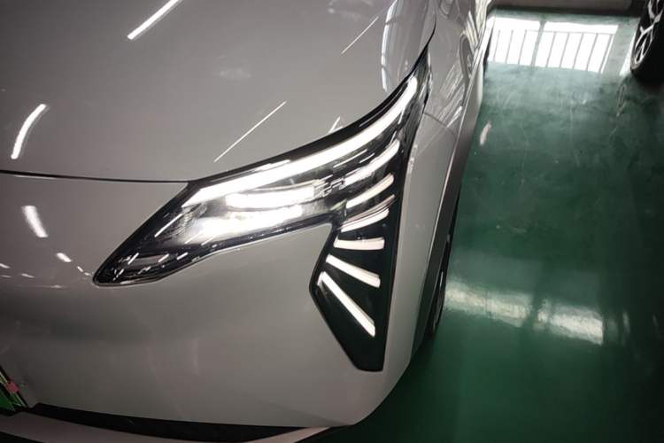 Used AION Y 2023 Younger Star Edition Left Front Headlight