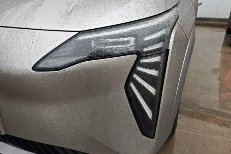 Used AION Y 2023 Plus 510 Smart Edition Left Front Headlight