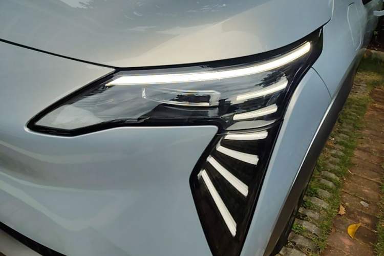 Used AION Y 2023 Younger Left Front Headlight