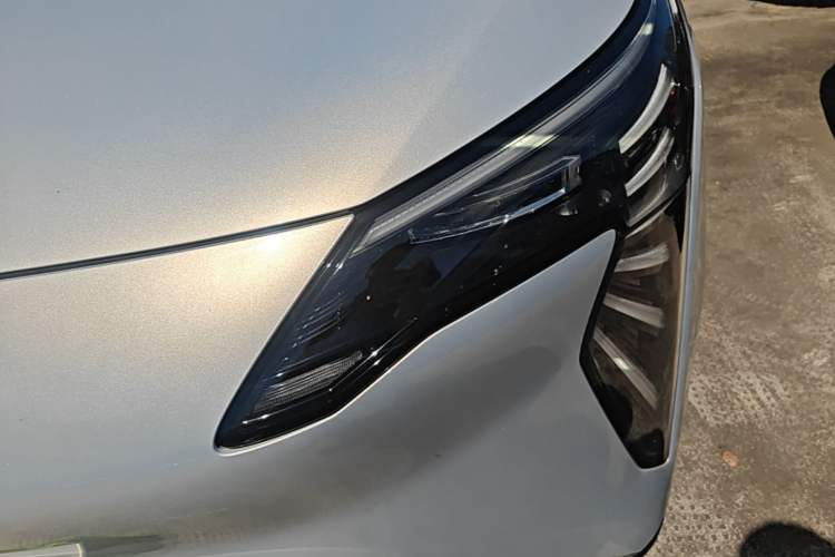 Used AION Y 2023 Younger Star Edition Left Front Headlight