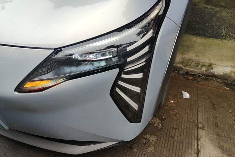 Used AION Y 2023 Younger Star Edition Left Front Headlight