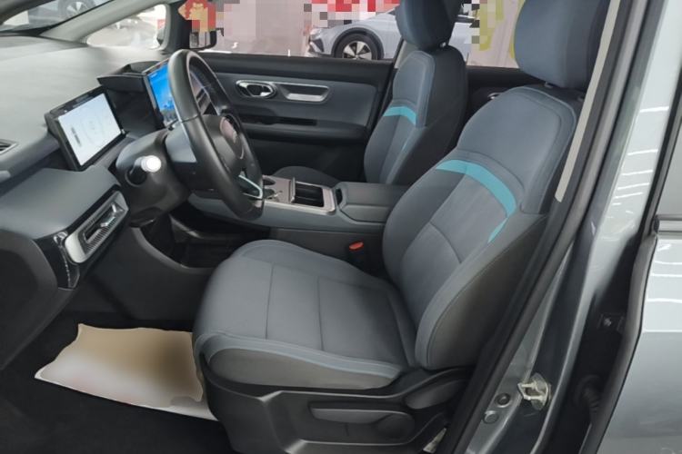 Used AION Y 2023 Younger Left Front Seat