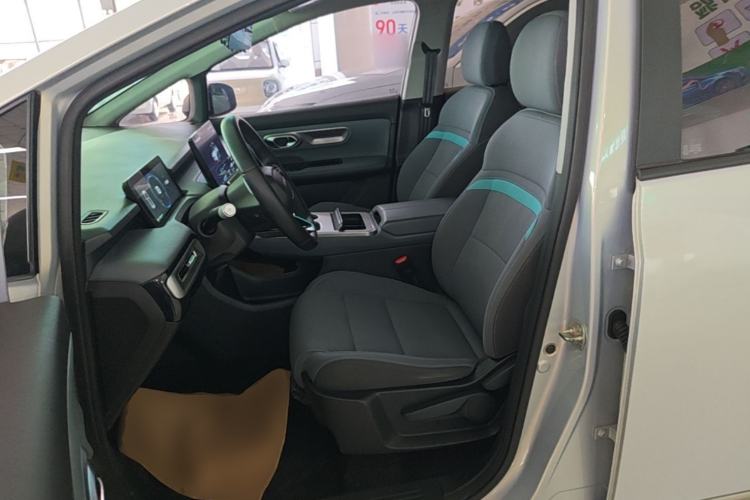 Used AION Y 2023 Younger Left Front Seat