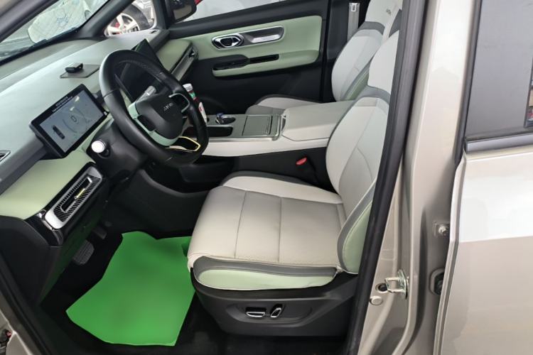Used AION Y 2023 Plus 610 Smart Edition Ternary Lithium Left Front Seat