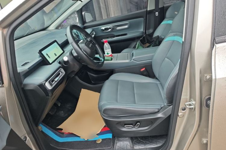 Used AION Y 2023 Plus 510 Smart Edition Left Front Seat