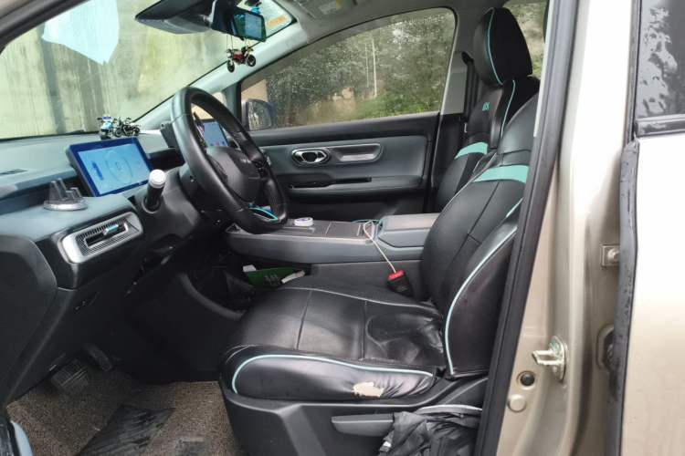 Used AION Y 2023 Plus 510 Enjoy Edition Left Front Seat